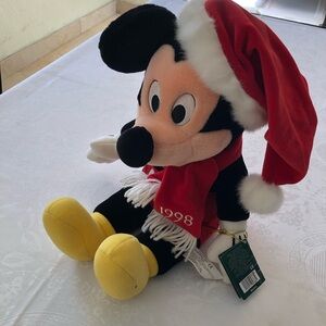 Vintage Walt Disney Mickey Mouse Plush Toy Doll 1998 Santa Hat NWT Enchanted